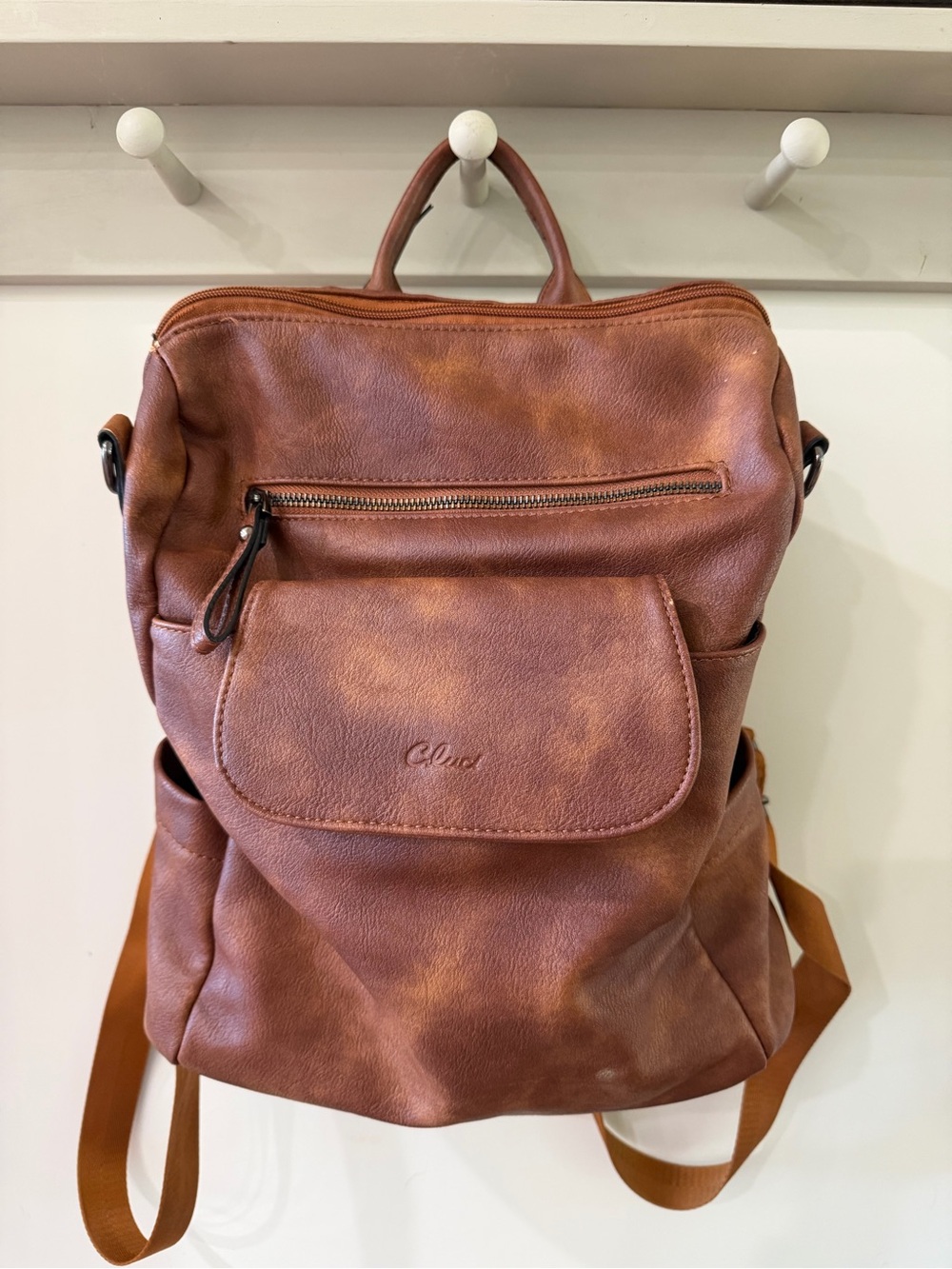 Cluci Tan Leather-Effect Women’s Backpack